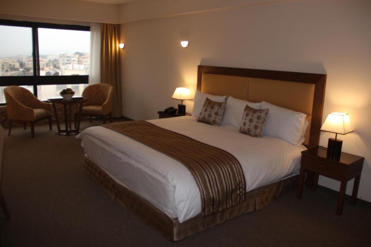 Saray Hotel Амман Экстерьер фото