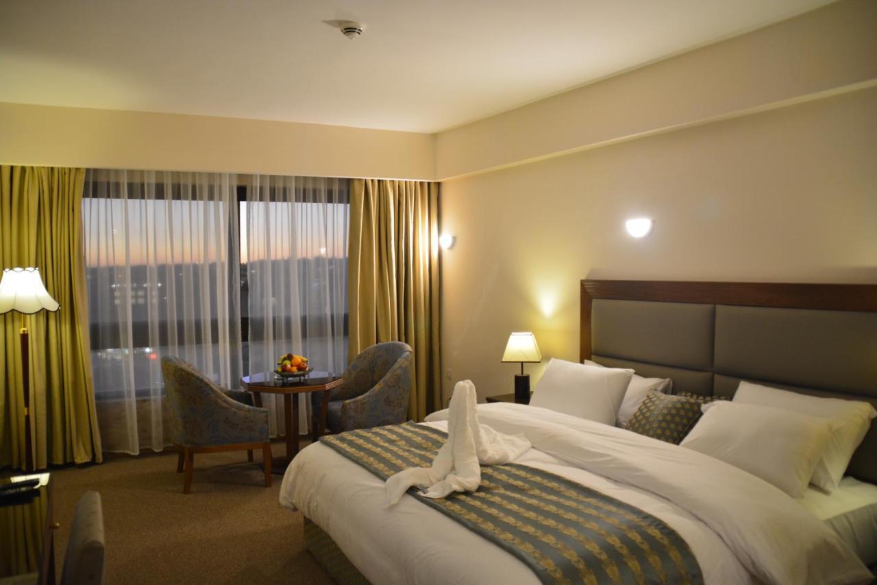 Saray Hotel Амман Экстерьер фото